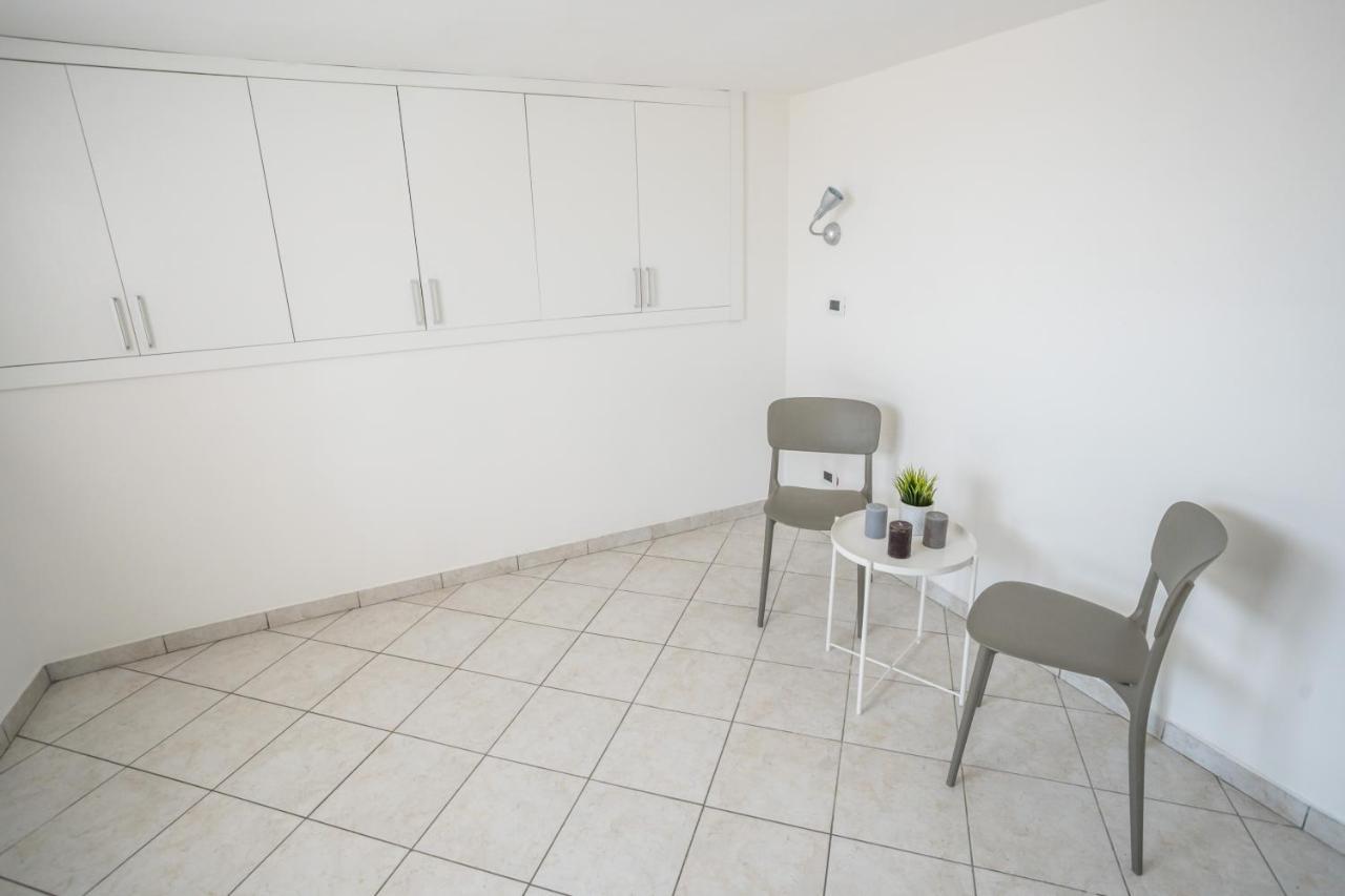 Rimini Bay Suites&Residence ภายนอก รูปภาพ