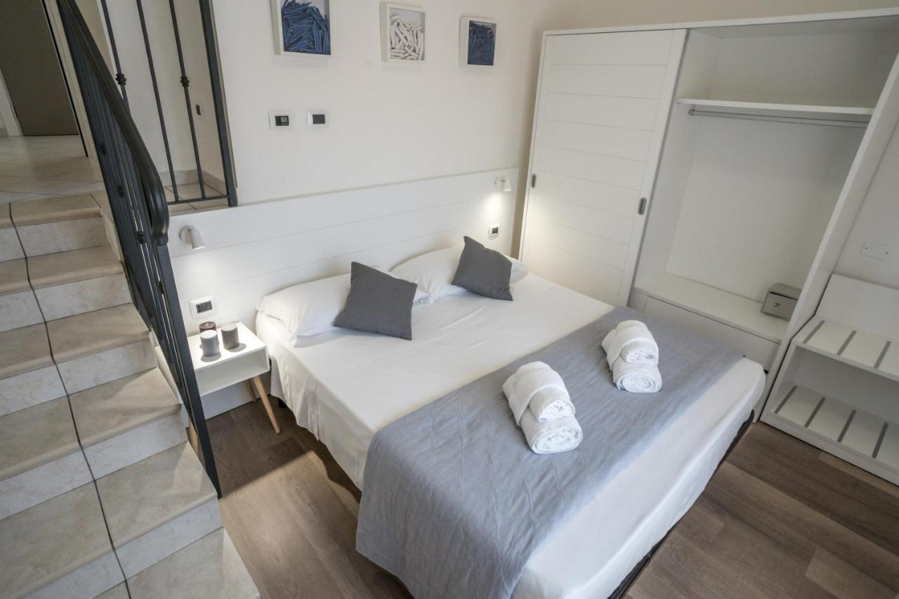 Rimini Bay Suites&Residence ภายนอก รูปภาพ