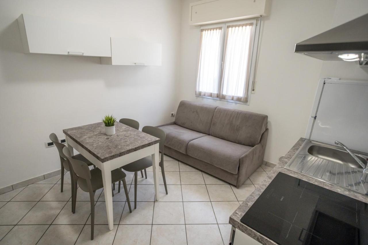Rimini Bay Suites&Residence ภายนอก รูปภาพ